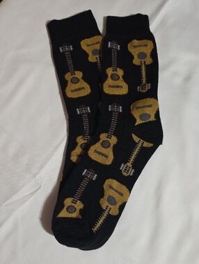Black Guitar Pattern Crew Socks - Men